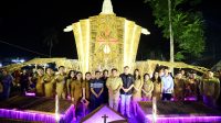 Gubernur Sulut Yulius Selvanus saat berada di lokasi perkemahan raya Pemuda GMIM di Minahasa Tenggara.